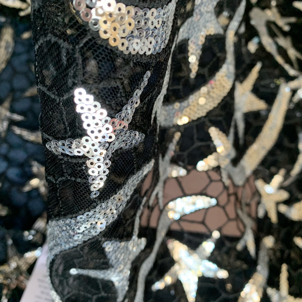 *NWT Beginning Boutique Shania Black and Silver Star Skirt SIZE L - Picture 3 of 9